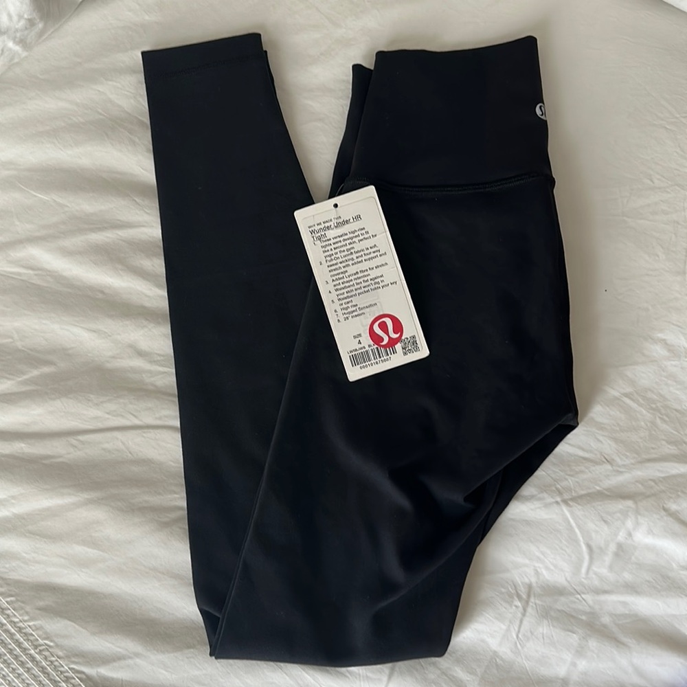 LULULEMON Wunder Under HR Tight size 4